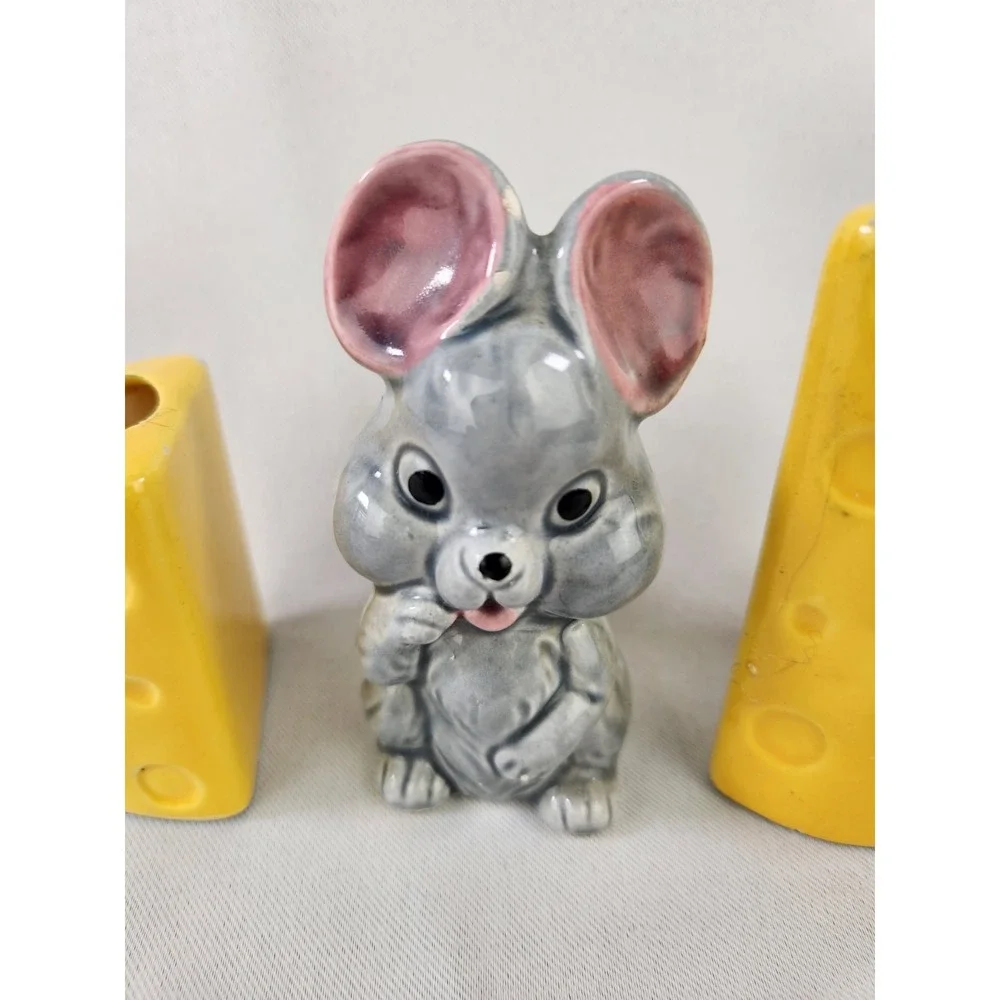 Vintage Mouse Cheese Wedge Salt And Pepper Shakers Toothpick Holder Set Japan